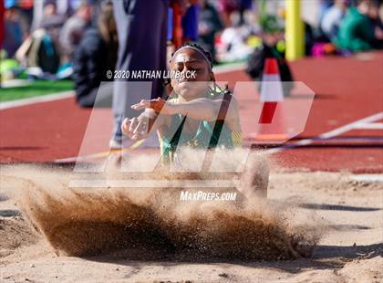 Thumbnail 2 in Los Lunas Track and Field Meet  photogallery.