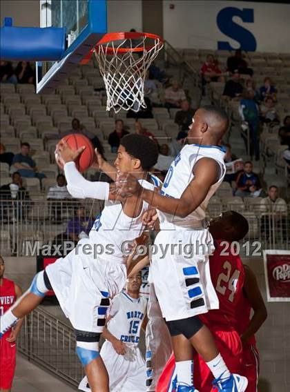 Thumbnail 3 in North Crowley vs. Parkview (Whataburger Tournament) photogallery.