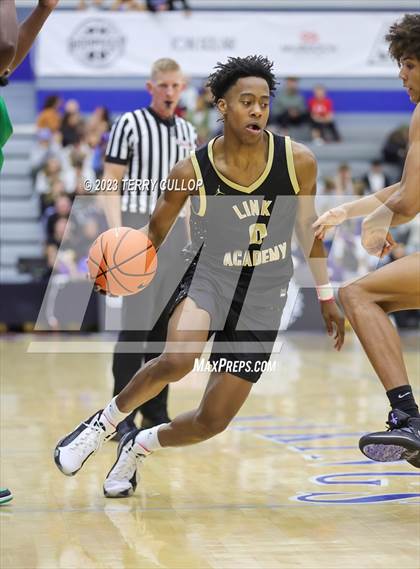 Thumbnail 3 in Link Academy vs. AZ Compass (5 for the Fight National Hoopfest) photogallery.