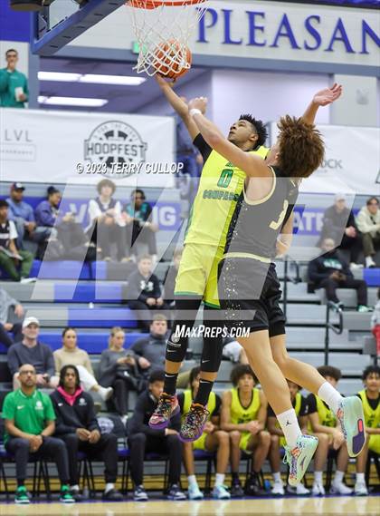 Thumbnail 2 in Link Academy vs. AZ Compass (5 for the Fight National Hoopfest) photogallery.
