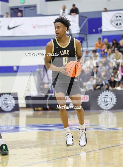 Thumbnail 1 in Link Academy vs. AZ Compass (5 for the Fight National Hoopfest) photogallery.