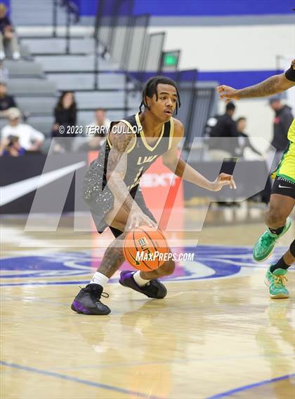Thumbnail 1 in Link Academy vs. AZ Compass (5 for the Fight National Hoopfest) photogallery.