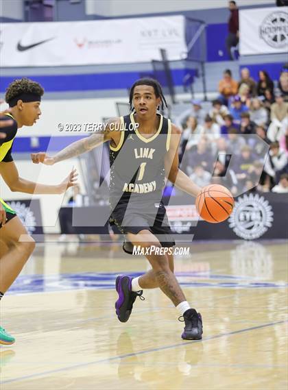 Thumbnail 1 in Link Academy vs. AZ Compass (5 for the Fight National Hoopfest) photogallery.