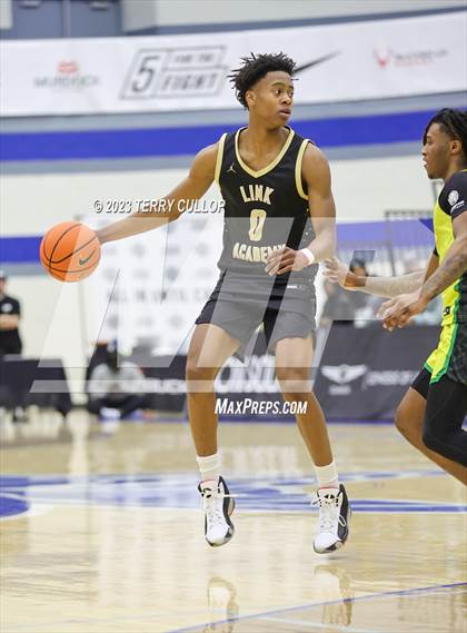 Thumbnail 2 in Link Academy vs. AZ Compass (5 for the Fight National Hoopfest) photogallery.