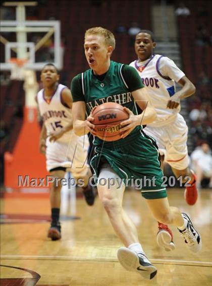 Thumbnail 1 in Thatcher vs. Holbrook (AIA D3 Semifinals) photogallery.