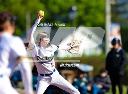 Thumbnail 3 in Bishop Ludden vs Cato-Meridian photogallery.