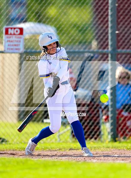 Thumbnail 3 in Bishop Ludden vs Cato-Meridian photogallery.