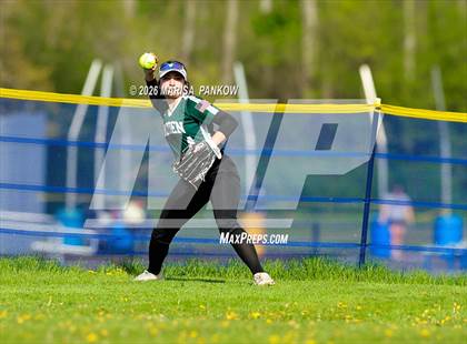 Thumbnail 2 in Bishop Ludden vs Cato-Meridian photogallery.
