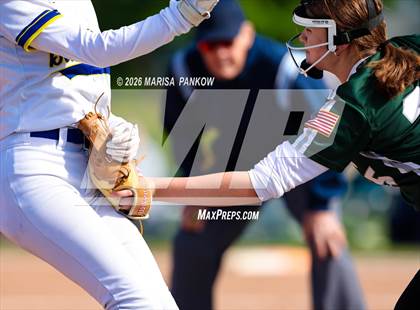 Thumbnail 2 in Bishop Ludden vs Cato-Meridian photogallery.