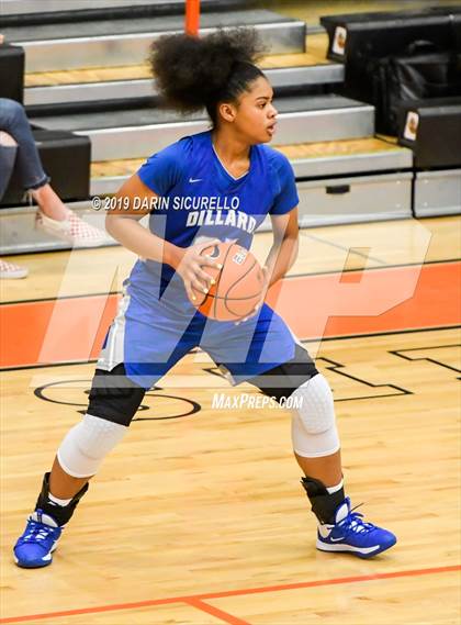 Thumbnail 3 in Upper Dublin vs. Dillard (NIKE Tournament of Champions) photogallery.