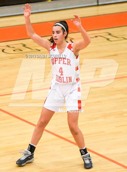 Thumbnail 1 in Upper Dublin vs. Dillard (NIKE Tournament of Champions) photogallery.