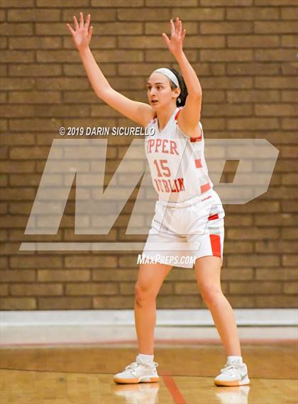 Thumbnail 1 in Upper Dublin vs. Dillard (NIKE Tournament of Champions) photogallery.