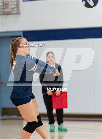 Thumbnail 3 in West Las Vegas @ Santa Fe Prep photogallery.