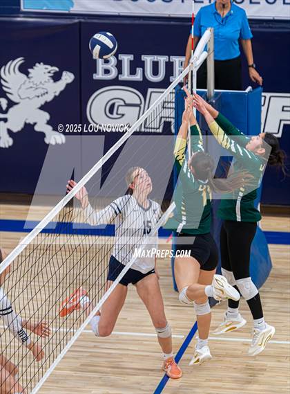 Thumbnail 3 in West Las Vegas @ Santa Fe Prep photogallery.