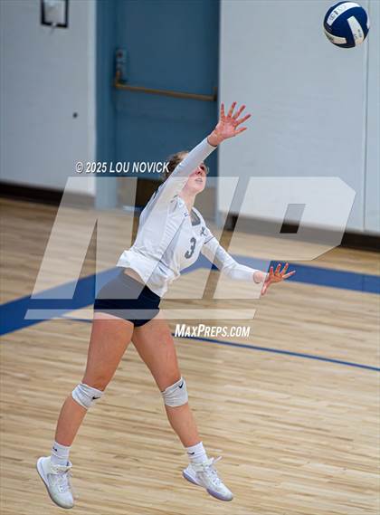 Thumbnail 2 in West Las Vegas @ Santa Fe Prep photogallery.