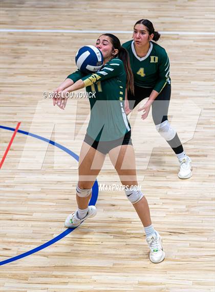 Thumbnail 2 in West Las Vegas @ Santa Fe Prep photogallery.