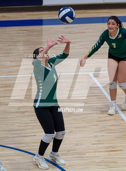 Thumbnail 1 in West Las Vegas @ Santa Fe Prep photogallery.