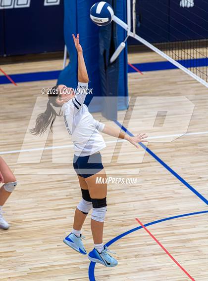 Thumbnail 3 in West Las Vegas @ Santa Fe Prep photogallery.