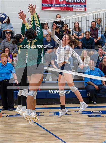 Thumbnail 1 in West Las Vegas @ Santa Fe Prep photogallery.