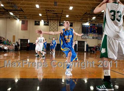 Thumbnail 1 in Newport Central Catholic vs Bishop Brossart (Lloyd Memorial Classic) photogallery.