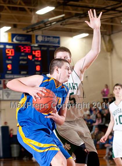 Thumbnail 3 in Newport Central Catholic vs Bishop Brossart (Lloyd Memorial Classic) photogallery.