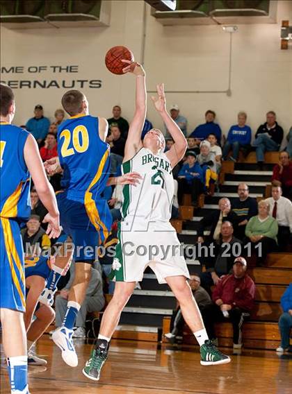 Thumbnail 2 in Newport Central Catholic vs Bishop Brossart (Lloyd Memorial Classic) photogallery.