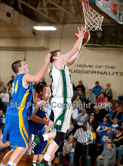 Thumbnail 1 in Newport Central Catholic vs Bishop Brossart (Lloyd Memorial Classic) photogallery.