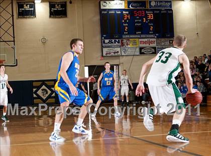 Thumbnail 1 in Newport Central Catholic vs Bishop Brossart (Lloyd Memorial Classic) photogallery.