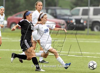 Thumbnail 2 in Blue Valley Northwest vs. Washburn Rural (KSHSAA 6A Final) photogallery.