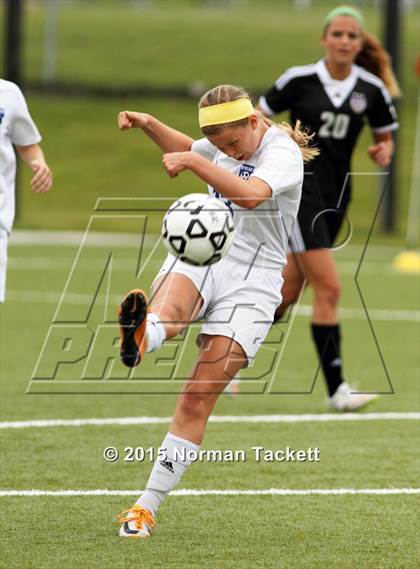 Thumbnail 3 in Blue Valley Northwest vs. Washburn Rural (KSHSAA 6A Final) photogallery.