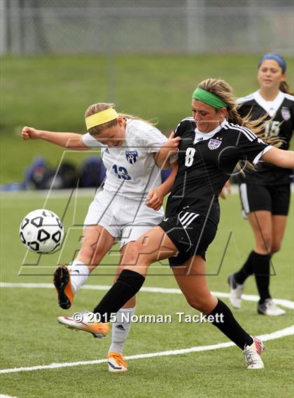 Thumbnail 3 in Blue Valley Northwest vs. Washburn Rural (KSHSAA 6A Final) photogallery.