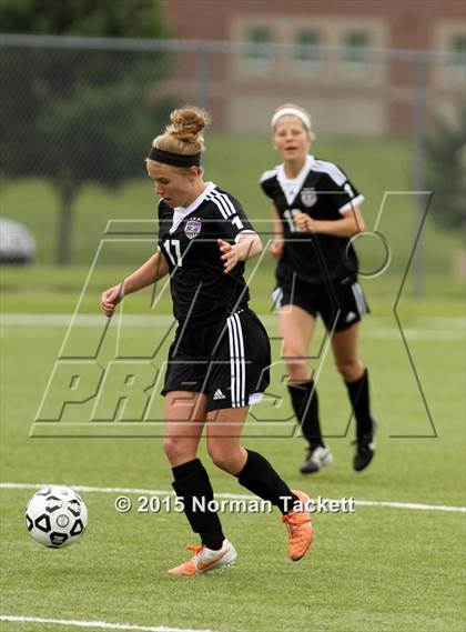 Thumbnail 2 in Blue Valley Northwest vs. Washburn Rural (KSHSAA 6A Final) photogallery.