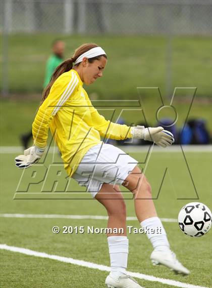 Thumbnail 3 in Blue Valley Northwest vs. Washburn Rural (KSHSAA 6A Final) photogallery.