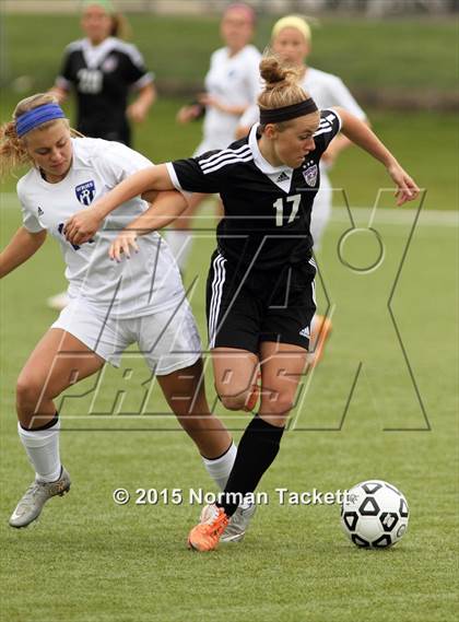 Thumbnail 3 in Blue Valley Northwest vs. Washburn Rural (KSHSAA 6A Final) photogallery.