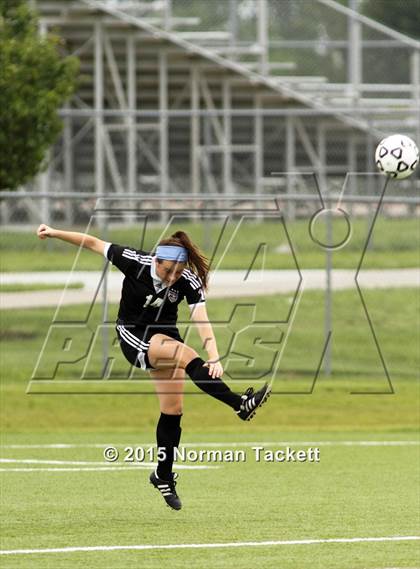 Thumbnail 1 in Blue Valley Northwest vs. Washburn Rural (KSHSAA 6A Final) photogallery.