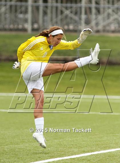 Thumbnail 1 in Blue Valley Northwest vs. Washburn Rural (KSHSAA 6A Final) photogallery.