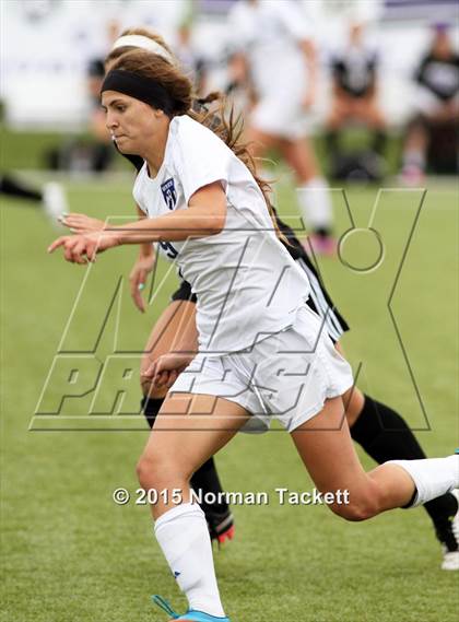 Thumbnail 3 in Blue Valley Northwest vs. Washburn Rural (KSHSAA 6A Final) photogallery.