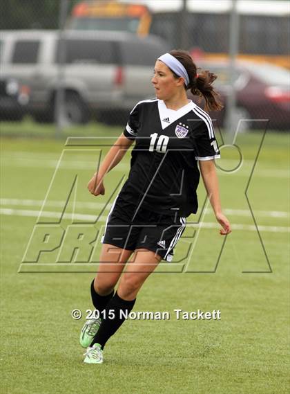 Thumbnail 1 in Blue Valley Northwest vs. Washburn Rural (KSHSAA 6A Final) photogallery.