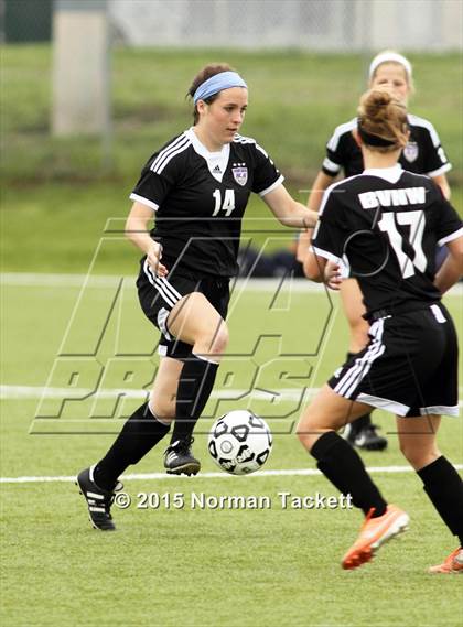 Thumbnail 3 in Blue Valley Northwest vs. Washburn Rural (KSHSAA 6A Final) photogallery.