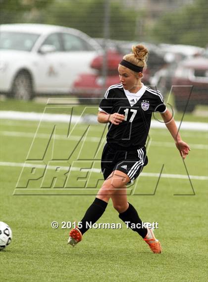 Thumbnail 1 in Blue Valley Northwest vs. Washburn Rural (KSHSAA 6A Final) photogallery.