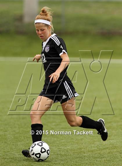 Thumbnail 1 in Blue Valley Northwest vs. Washburn Rural (KSHSAA 6A Final) photogallery.