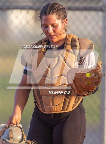 Thumbnail 1 in Cape Coral Vs Mariner photogallery.
