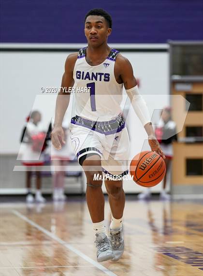 Thumbnail 1 in North Central @ Ben Davis photogallery.