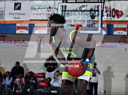 Thumbnail 3 in Findlay Prep vs Prolific Prep Academy (Chick-fil-a Classic) photogallery.