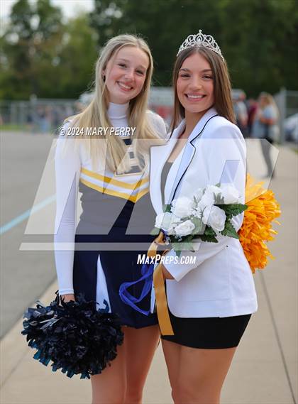 Thumbnail 1 in South Side @ Shenango photogallery.