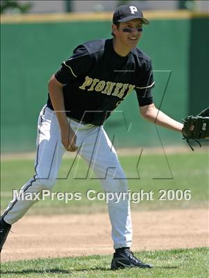 Thumbnail 1 in Golden Sierra vs Pioneer (D4 Section Final) photogallery.