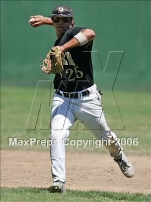 Thumbnail 3 in Golden Sierra vs Pioneer (D4 Section Final) photogallery.