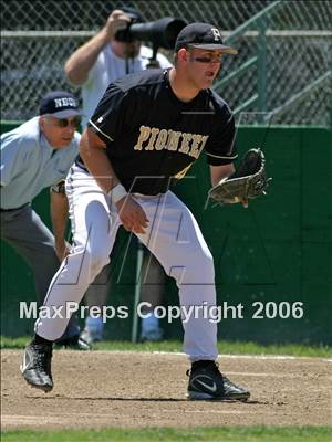 Thumbnail 2 in Golden Sierra vs Pioneer (D4 Section Final) photogallery.