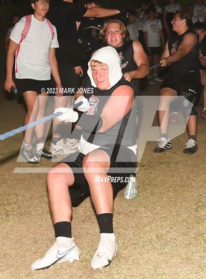 Thumbnail 3 in Shadow Ridge - Big Man Contest photogallery.