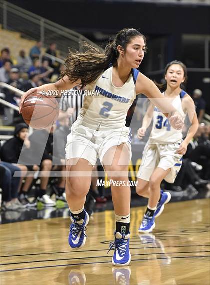 Thumbnail 2 in Mater Dei vs. Windward (CIF-SS Open Division) photogallery.